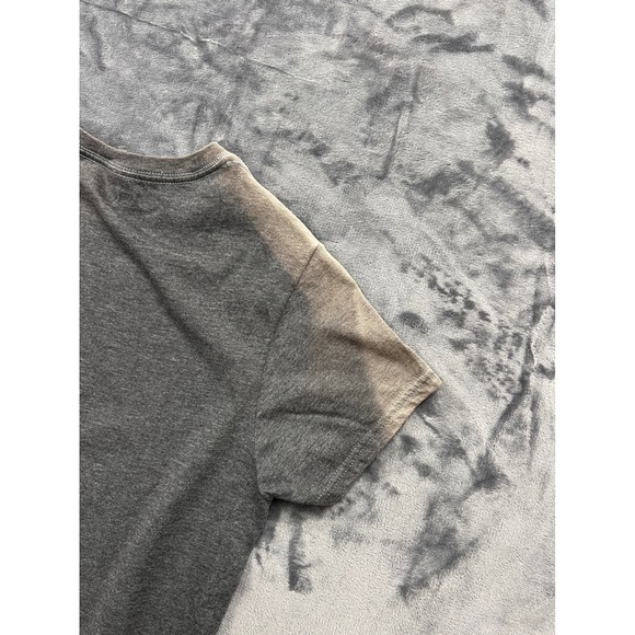 Pink Floyd T Shirt Small Grey Dark Side of the Moon Graphic Band Tee Sun Faded - Picture 7 of 10